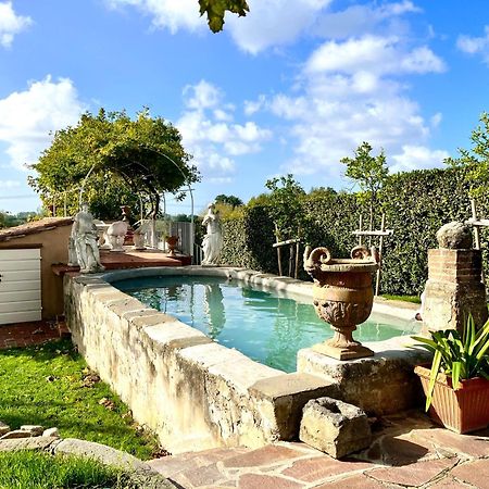 Ninfeo Dell' Arancera Bed & Breakfast Calci Bagian luar foto