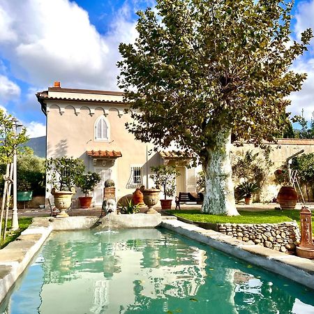 Ninfeo Dell' Arancera Bed & Breakfast Calci Bagian luar foto