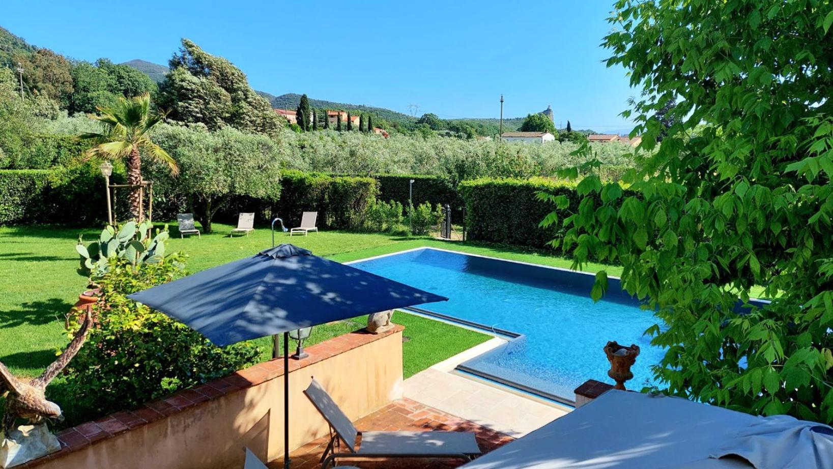 Ninfeo Dell' Arancera Bed & Breakfast Calci Bagian luar foto