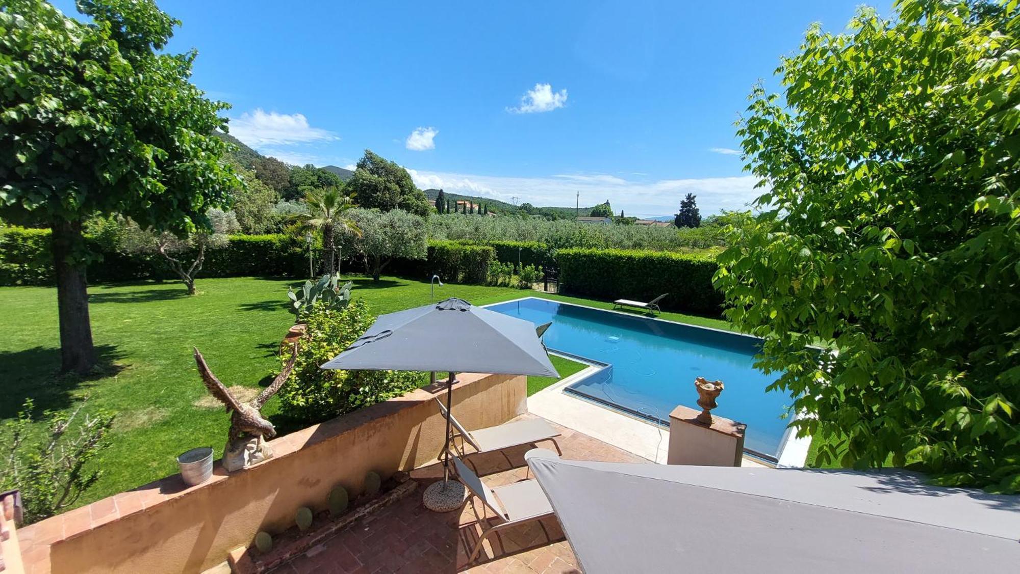 Ninfeo Dell' Arancera Bed & Breakfast Calci Bagian luar foto