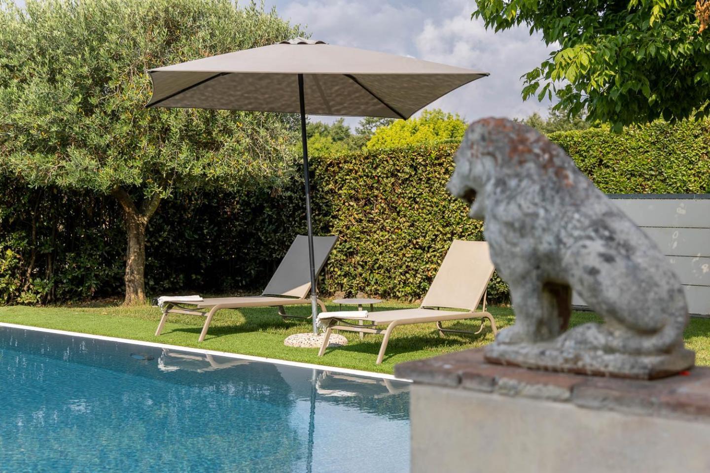 Ninfeo Dell' Arancera Bed & Breakfast Calci Bagian luar foto