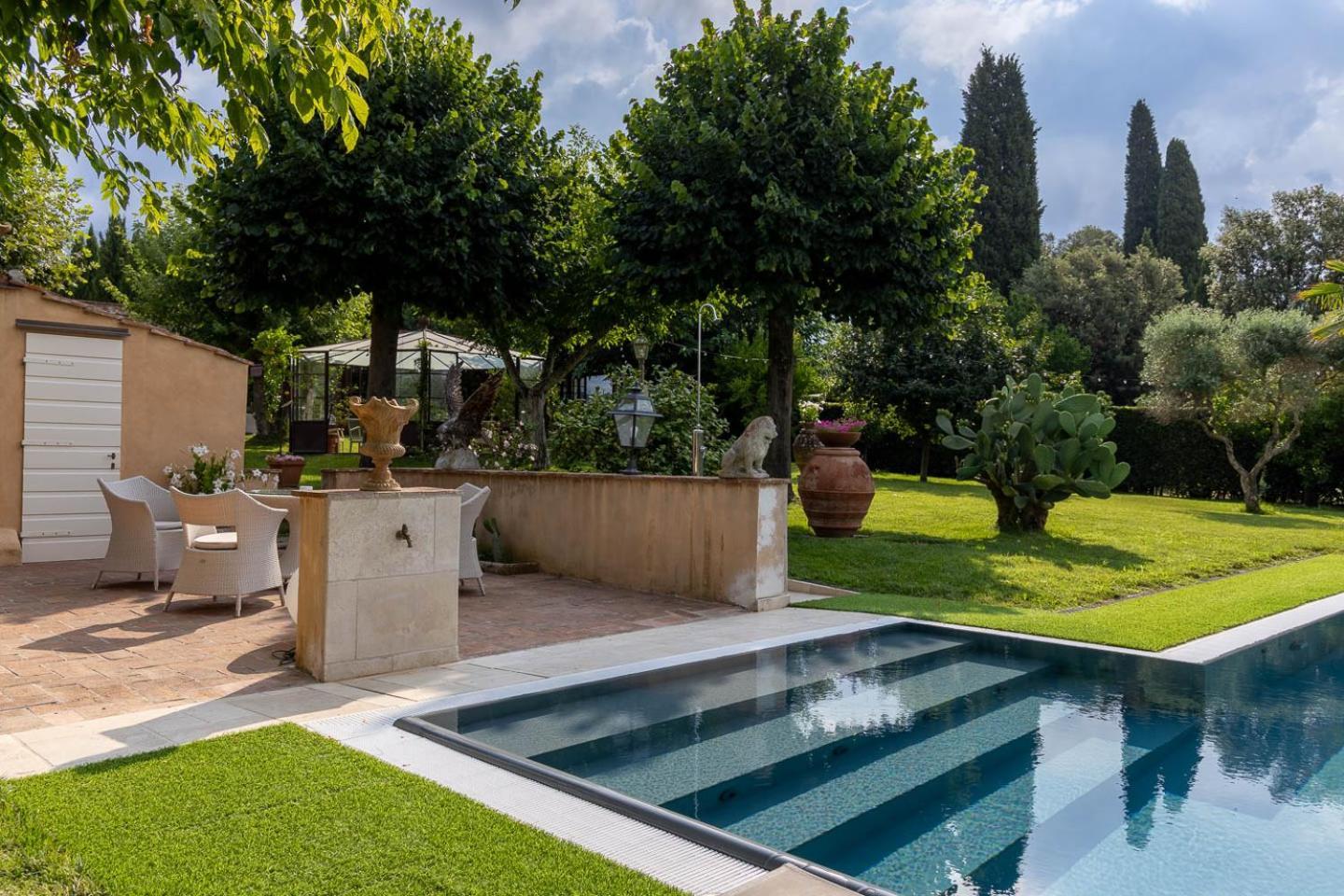 Ninfeo Dell' Arancera Bed & Breakfast Calci Bagian luar foto